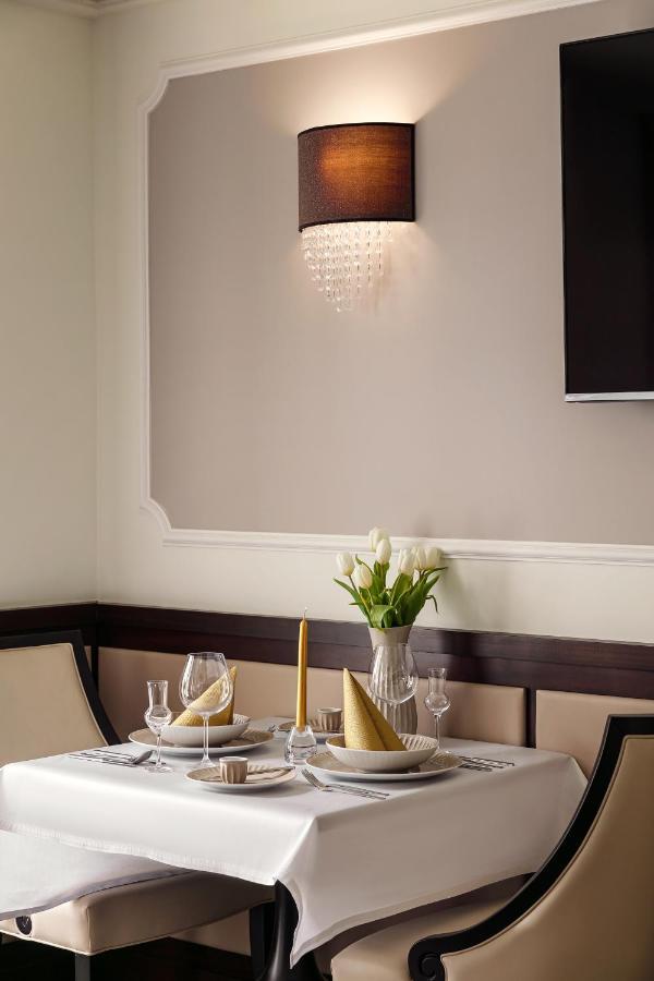Boutique Hotel Saxonia Карловы Вары Экстерьер фото